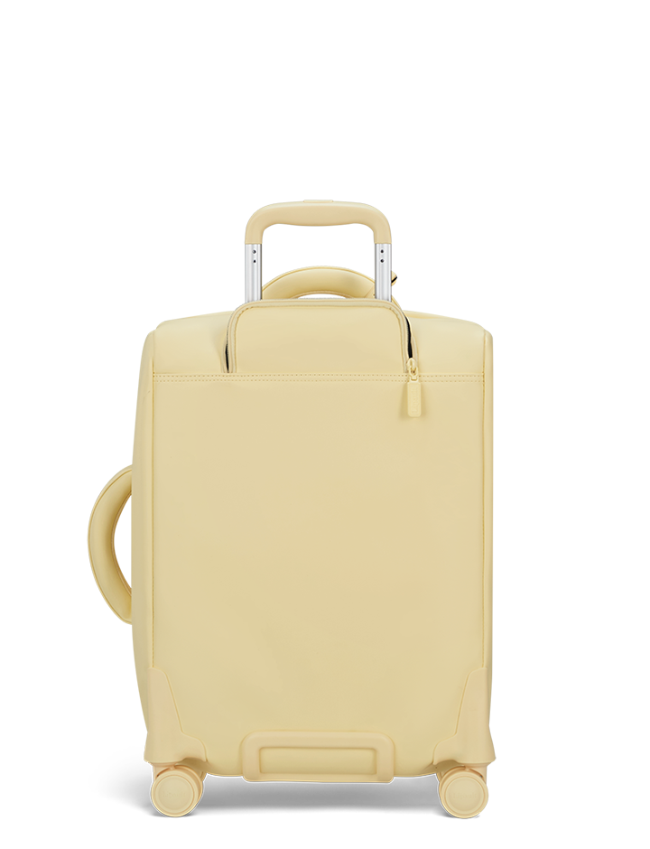 LOST IN BERLIN   | 3