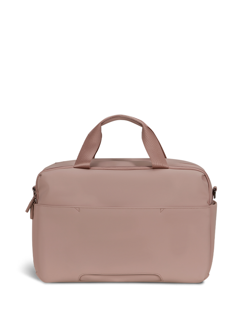 LOST IN BERLIN   | 3