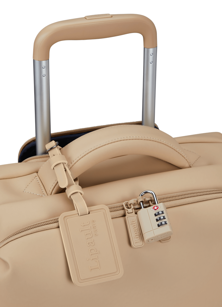 LOST IN BERLIN   | 5