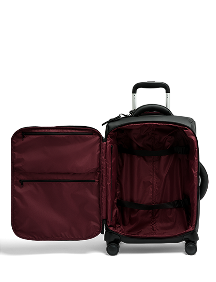 LOST IN BERLIN   | 4