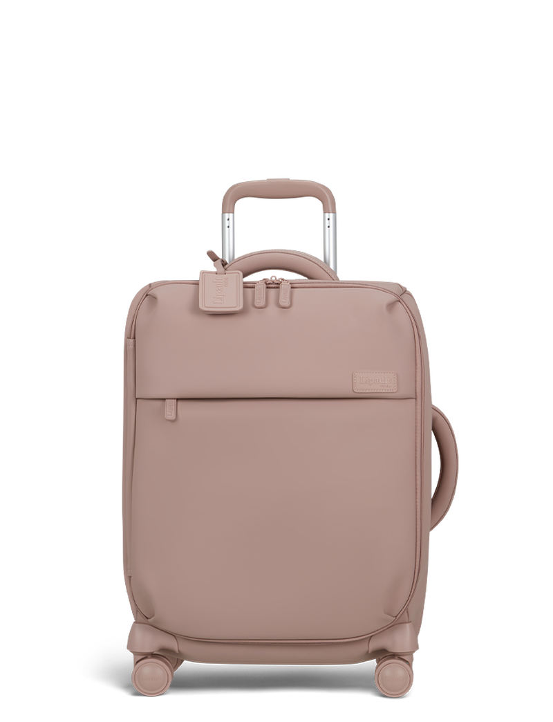 LOST IN BERLIN   | 1