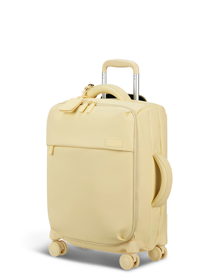 LOST IN BERLIN   | 2