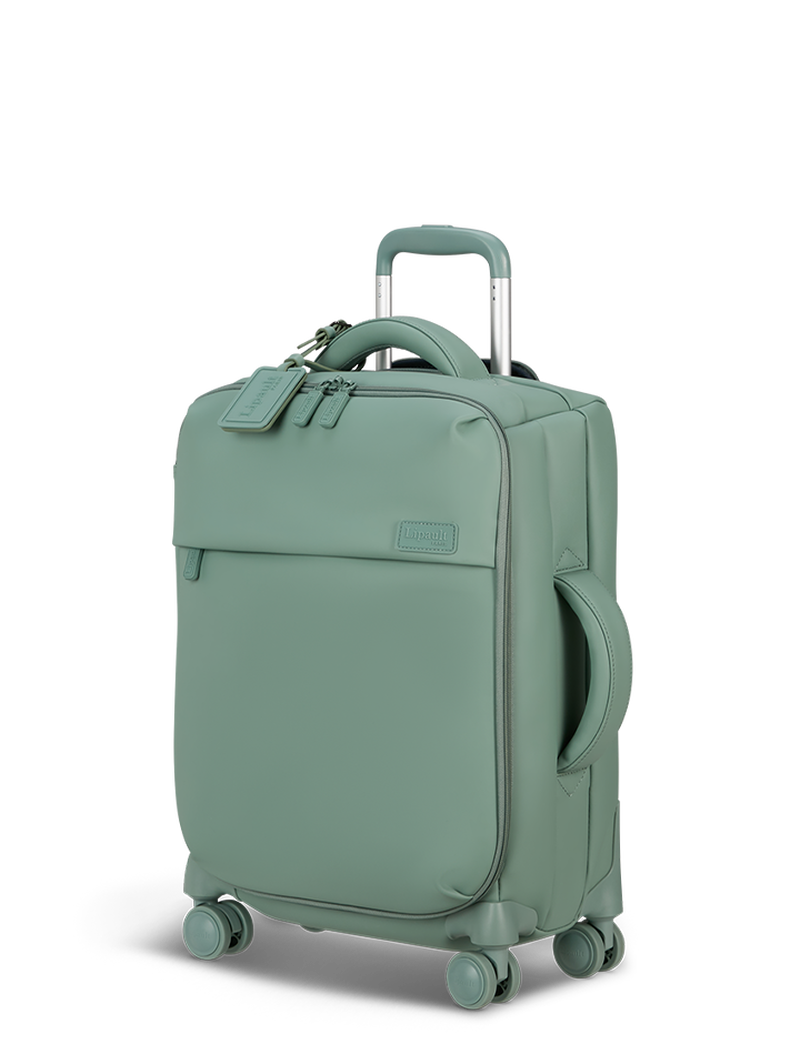 LOST IN BERLIN   | 2