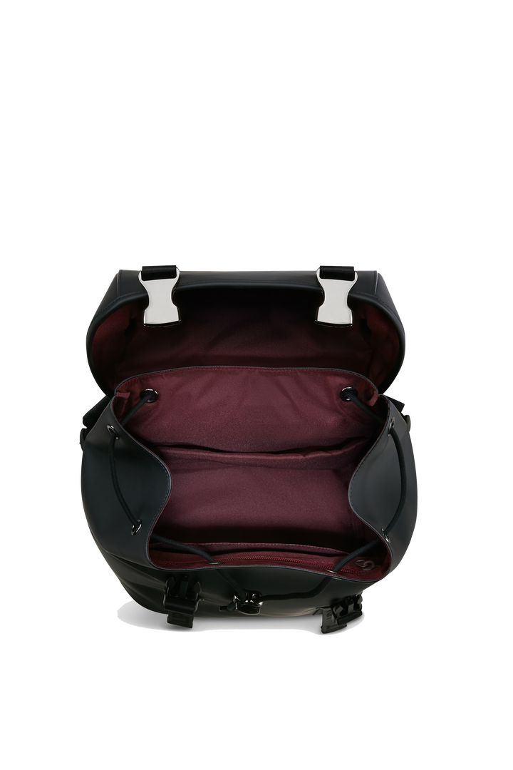 LOST IN BERLIN   | 6